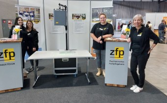 Messestand des Bereichs Wohnen & Pflege
