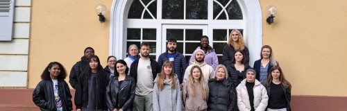 Gruppenfoto der neuen Azubis an der Berufsfachschule für Pflege