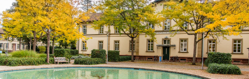 Brunnen vor dem Gemeinschaftszentrum 